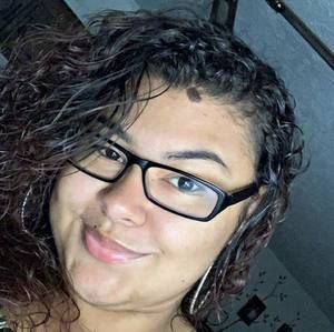 Meet your Posher, Nikki